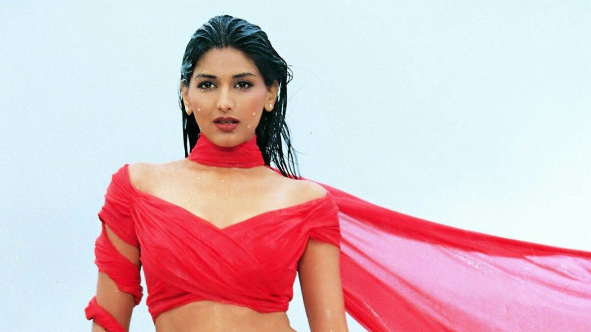 25 sexy Bollywood movie moments—but not the way you’re thinking