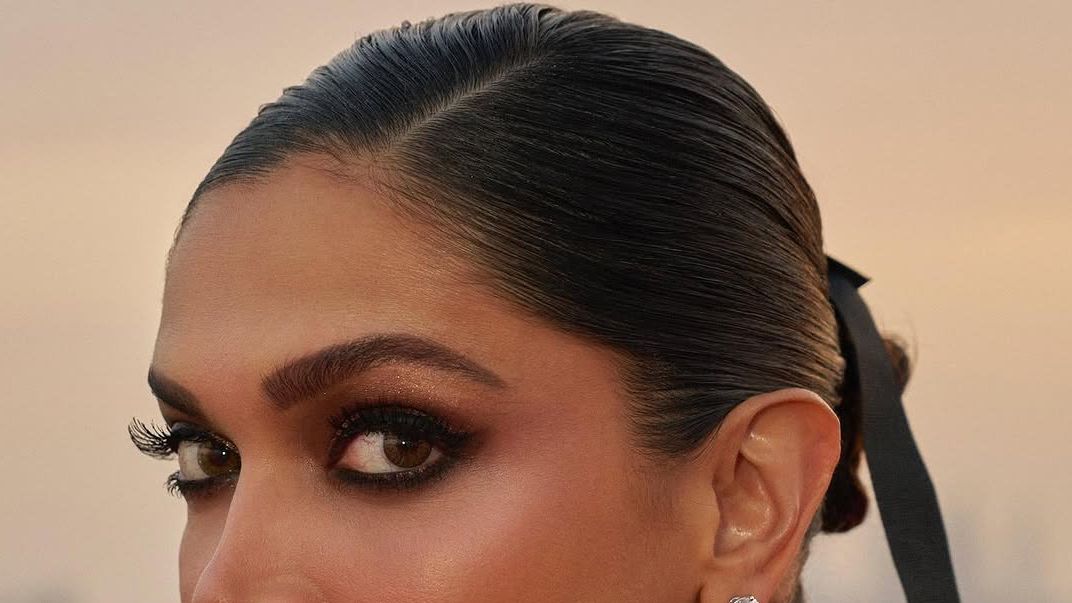 Let Deepika Padukone show you how to do dramatic smoky eyes with soft contouring