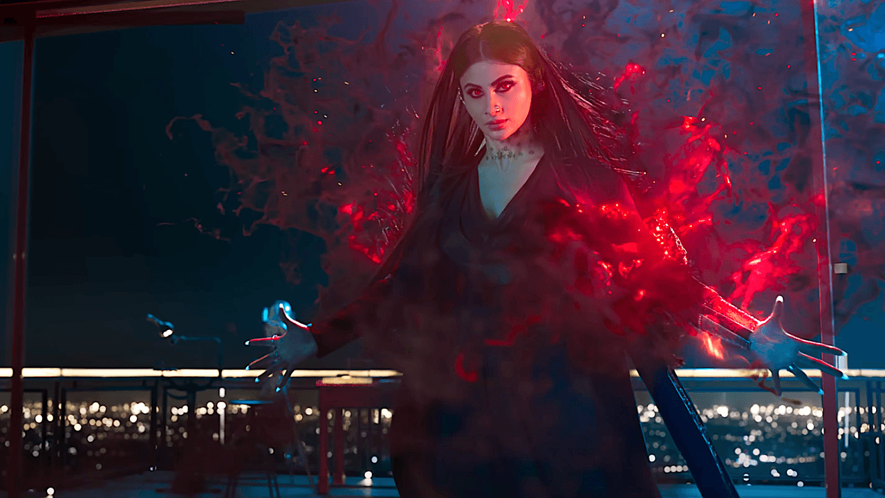 The Bollywood vamp was iconic. We need to bring her back