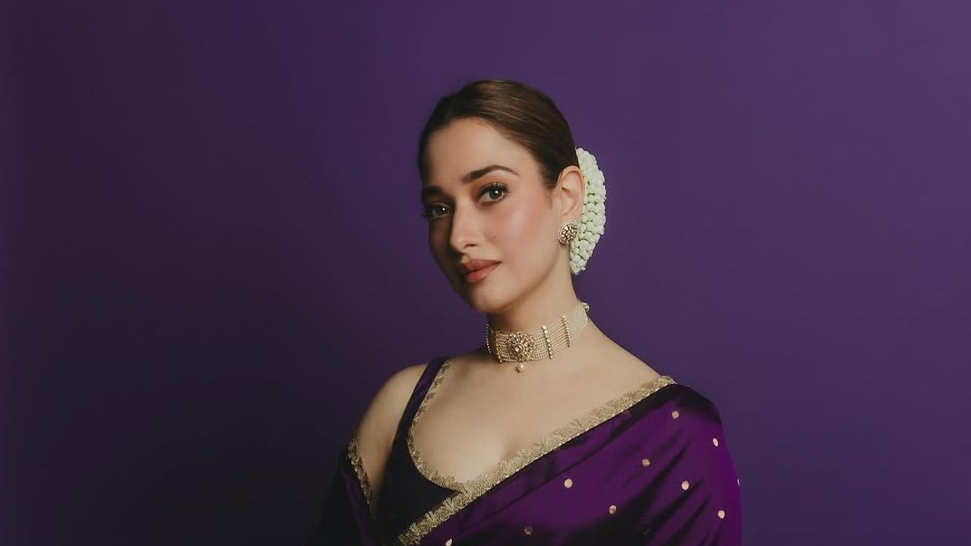 Tamannaah Bhatia’s Kanjeevaram sari from JADE by Monica & Karishma was woven in Karnataka