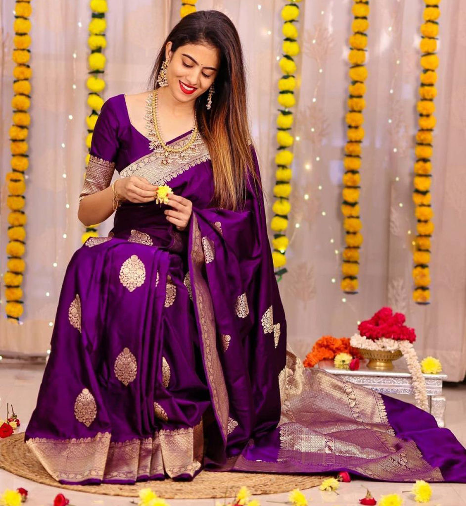The Allure of Art Silk Sarees: A Cultural Heritage