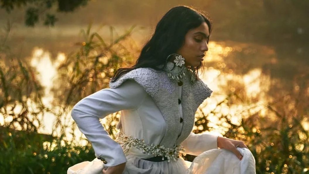 11 summer perfumes for hot days and cool nights