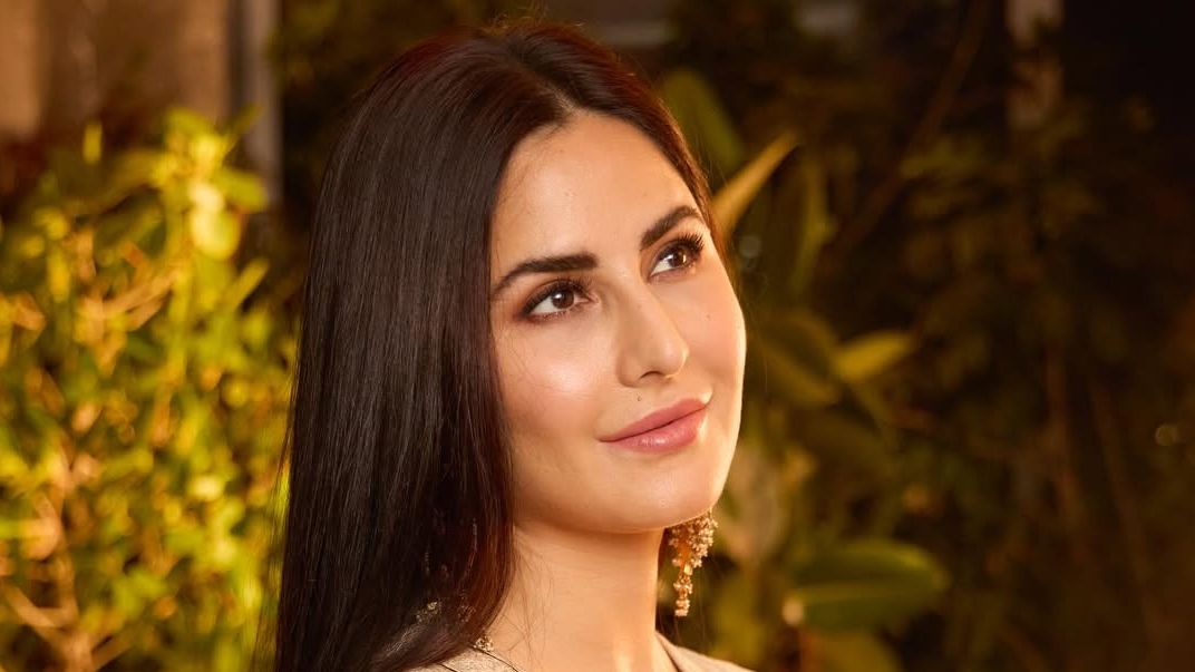 Katrina Kaif’s kurta set was replete with dori embroidery and hand-block print