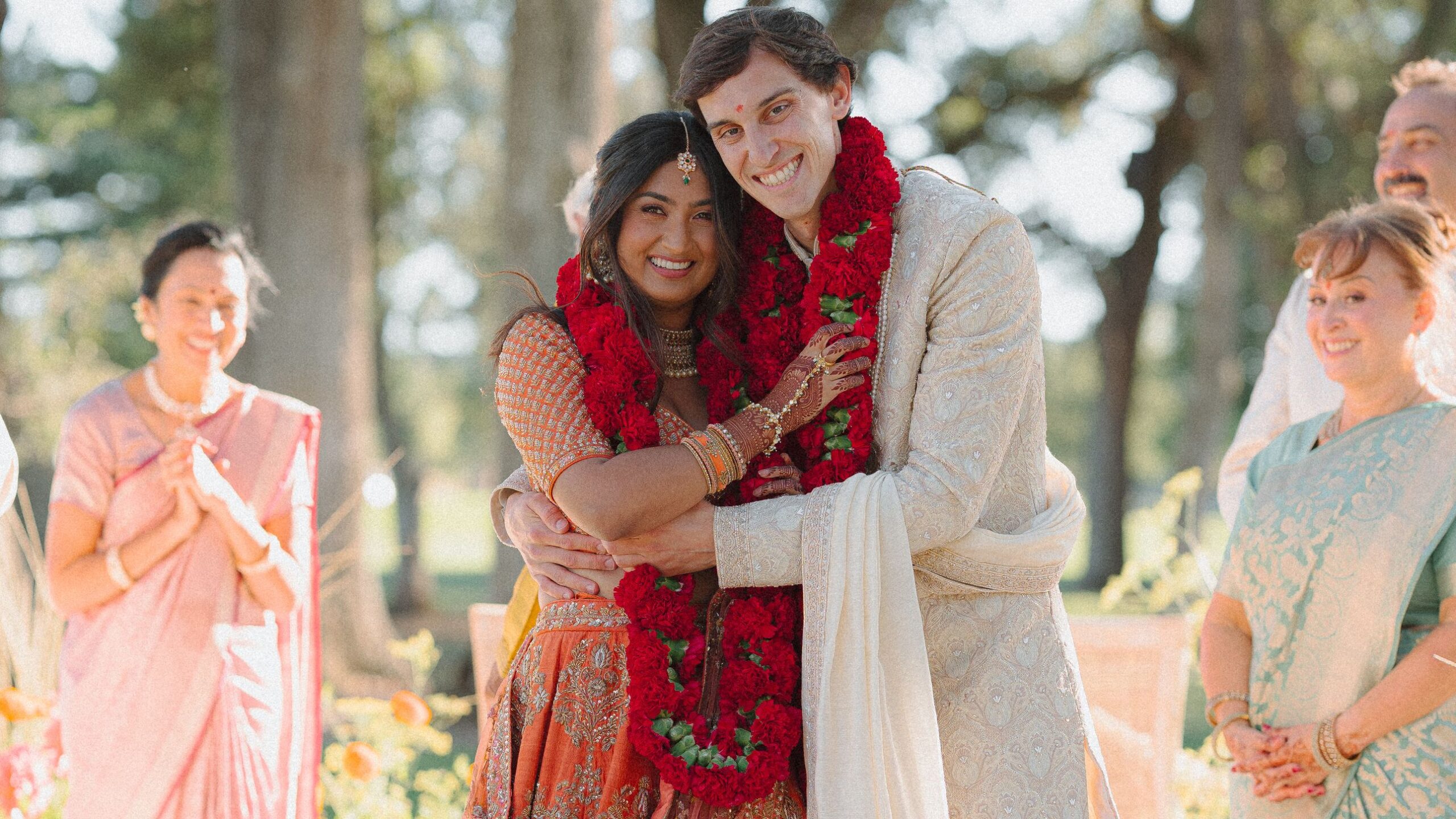 Wedding: Under the Californian sun, this couple tied the knot twice to honour their diverse cultures