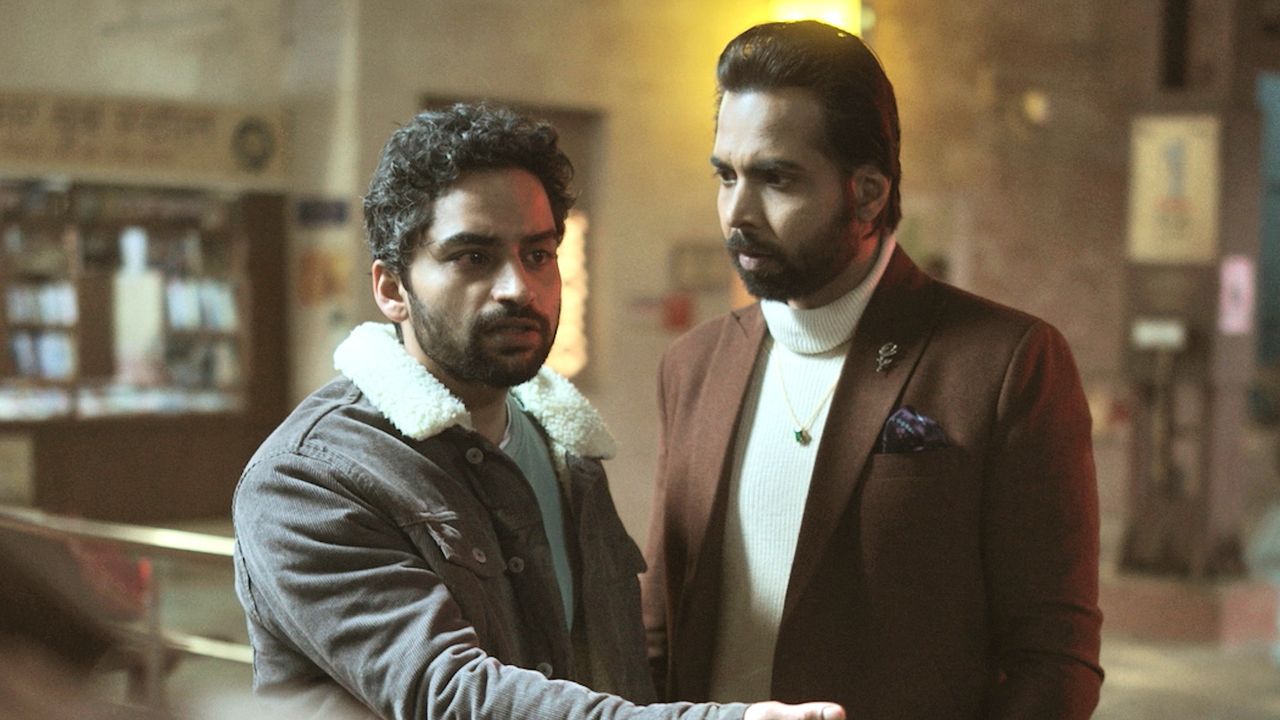 Karan Tejpal’s Stolen begs you not to blindly believe that WhatsApp forward