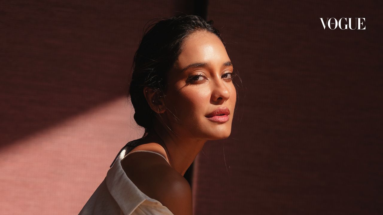 Lisa Haydon is embracing the unglamorous side of beauty and finding joy in it