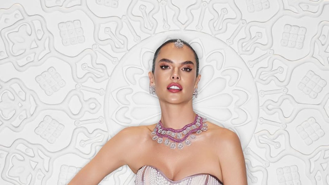 From Alessandra Ambrosio to Akshay Kumar—who wore what at FDCI’s India Couture Week 2025