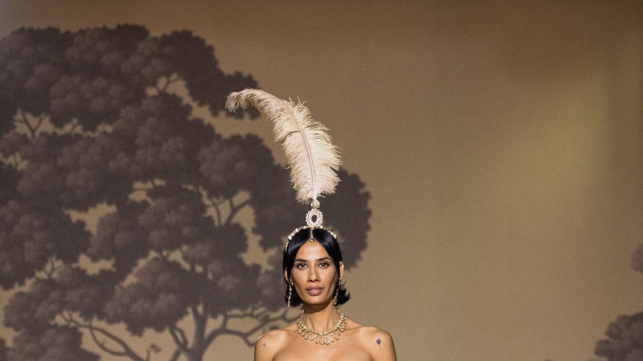 Denims, skinny dupattas and fringe skirts are leading Indian couture’s cool girl makeover