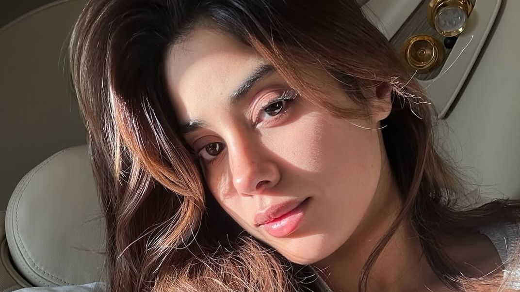 The best sunscreen sticks for people who hate reapplying sunscreen