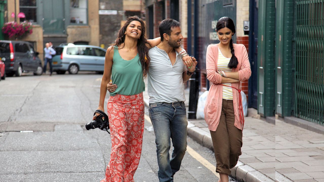 A friend’s ex—when are they okay to pursue?