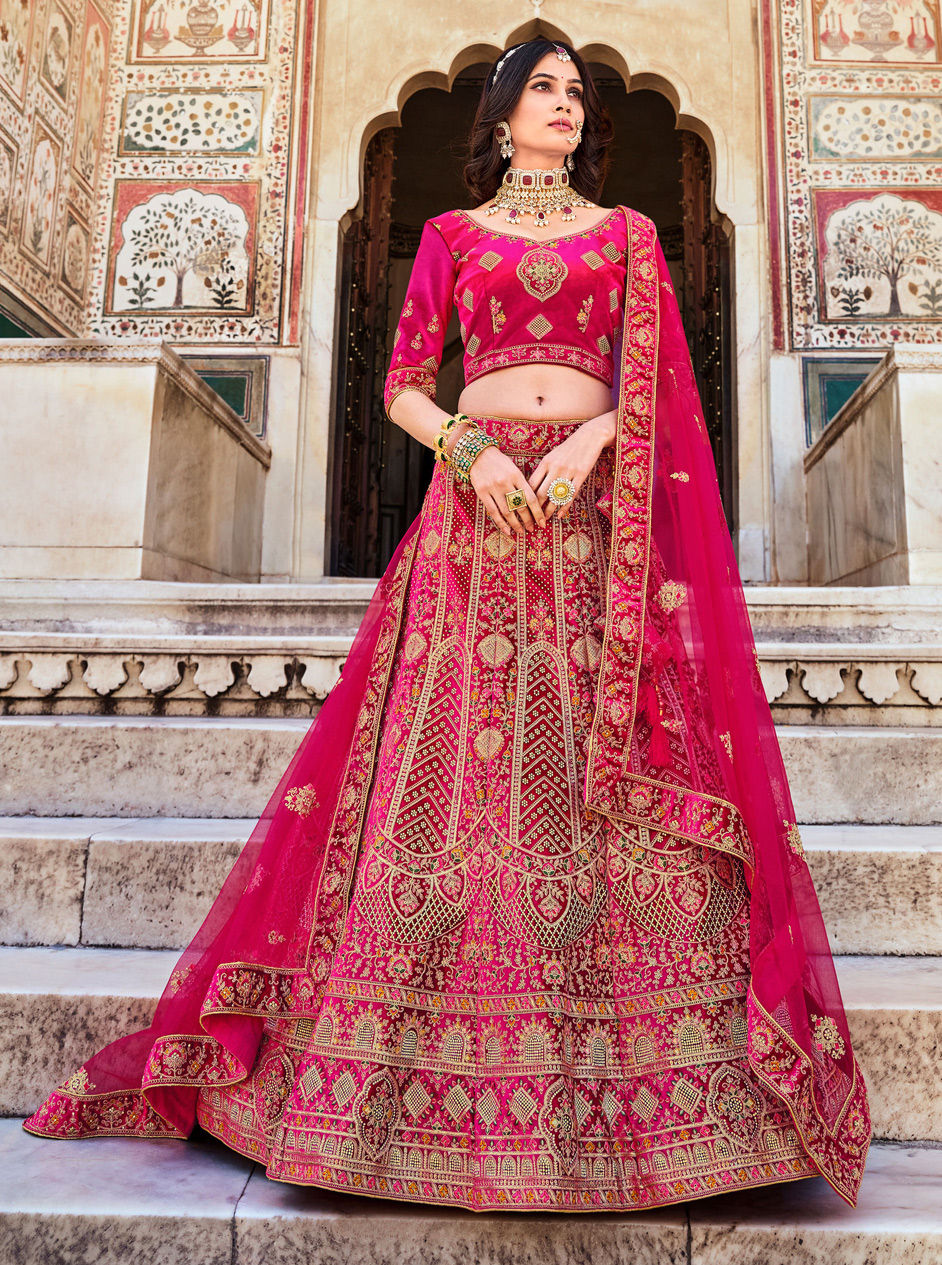 Perfect Fabrics For Winter Weddings