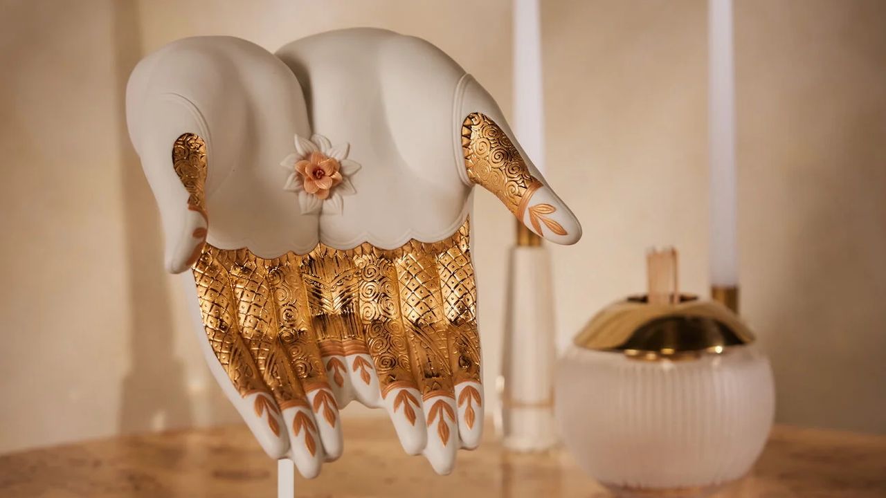 30 Diwali decor items guaranteed to light up your host’s home and heart