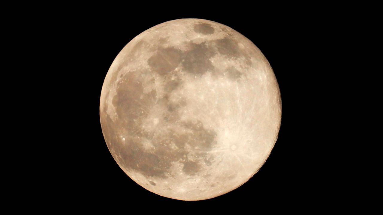 The new moon on October 21 marks a time for personal change