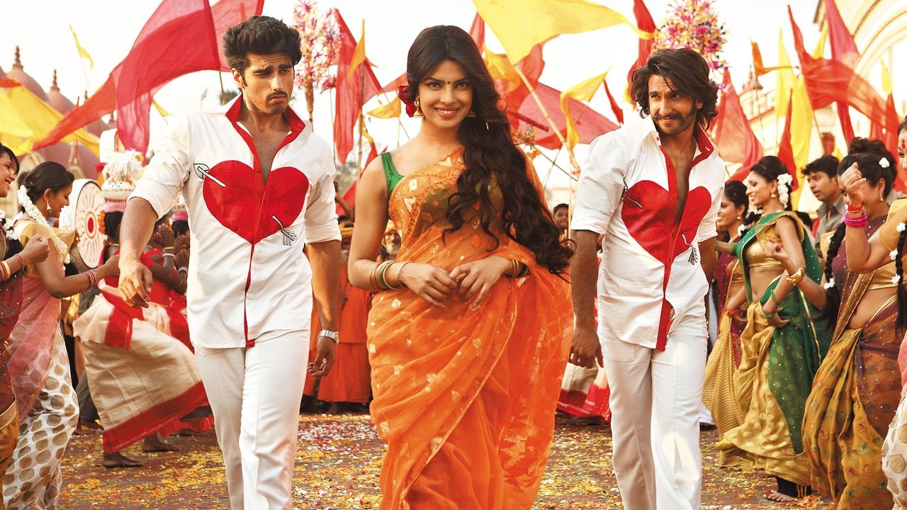 5 signs you crave male validation, according to therapists