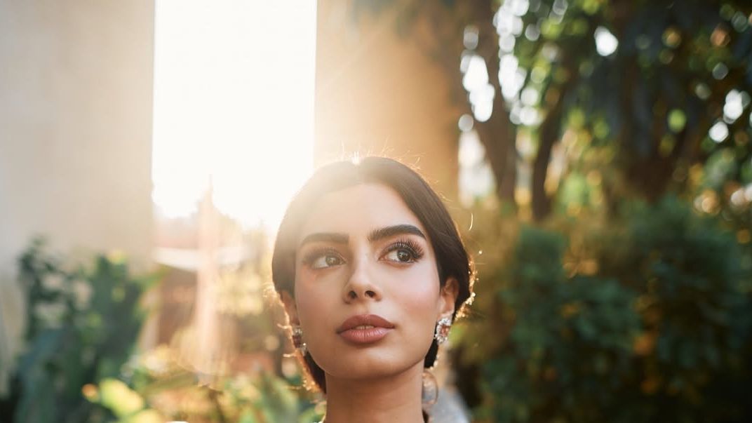 Khushi Kapoor brings romantic pastels to the wedding season in a mint-green sari with 3D florals