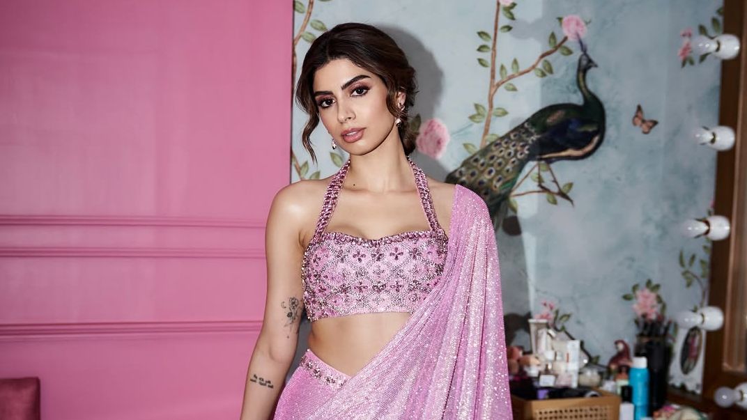 Khushi Kapoor’s tonal pinks and Rashmika Mandanna’s smoked-out eyes lead this week’s best beauty looks